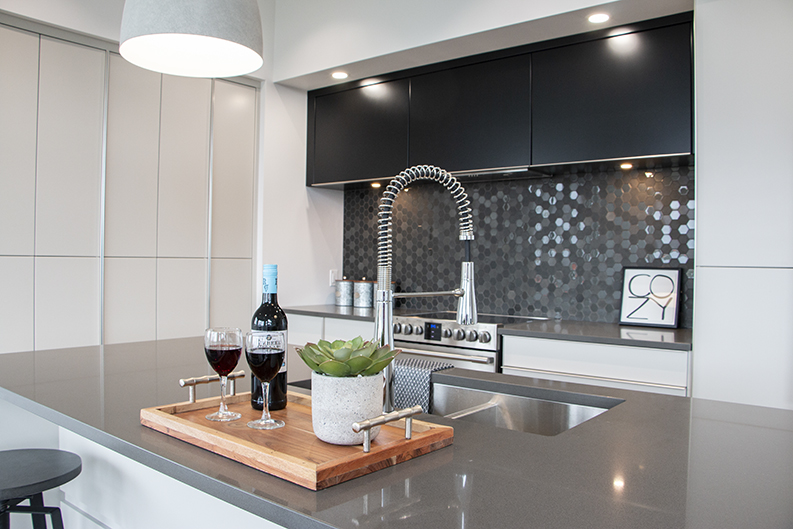 Make your home look like a show home - Declutter Make your home look like a show home - Declutter